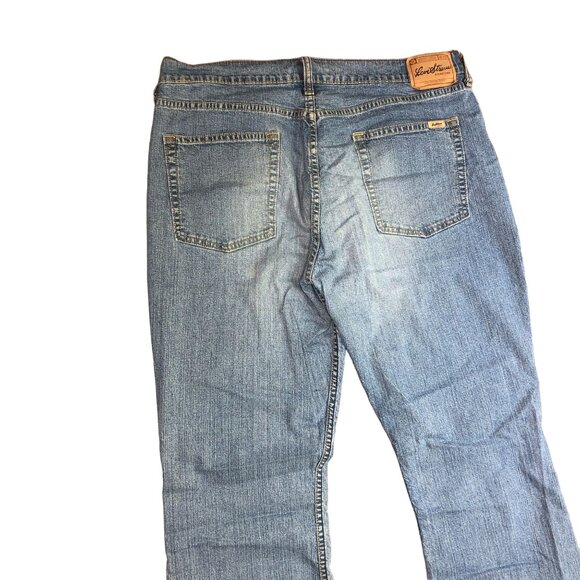 Levi Strauss Jeans Bootcut Spandex Stretch Light Blue Denim Womens 16 Short - Picture 11 of 11